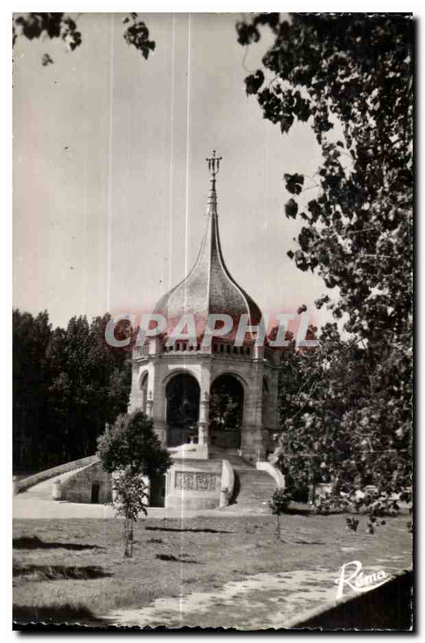 CPA Sainte Anne D Auray (morbihan Le Monument aux Morts
